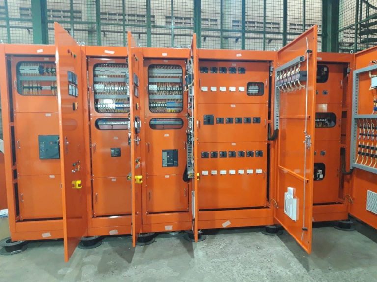 Panel Listrik