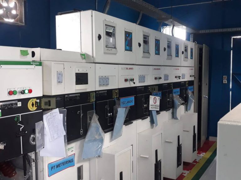 Supply dan Installasi Panel Listrik TM , Battery Charger di PLTMH Lintau