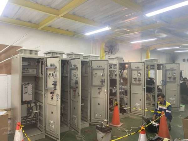 Panel Smelting VSD Soft Starter NIDEC Control Techniques untuk IKPT